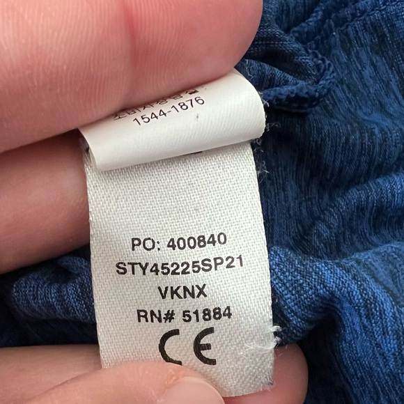 🆕 EUC Patagonia Capilene Cool Daily Shirt size XS navy blue - Picture 8 of 10